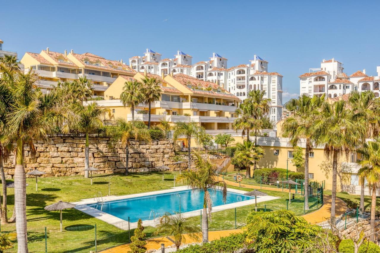 Hanami Puerto Alto Pa 3-1 Estepona Eksteriør bilde